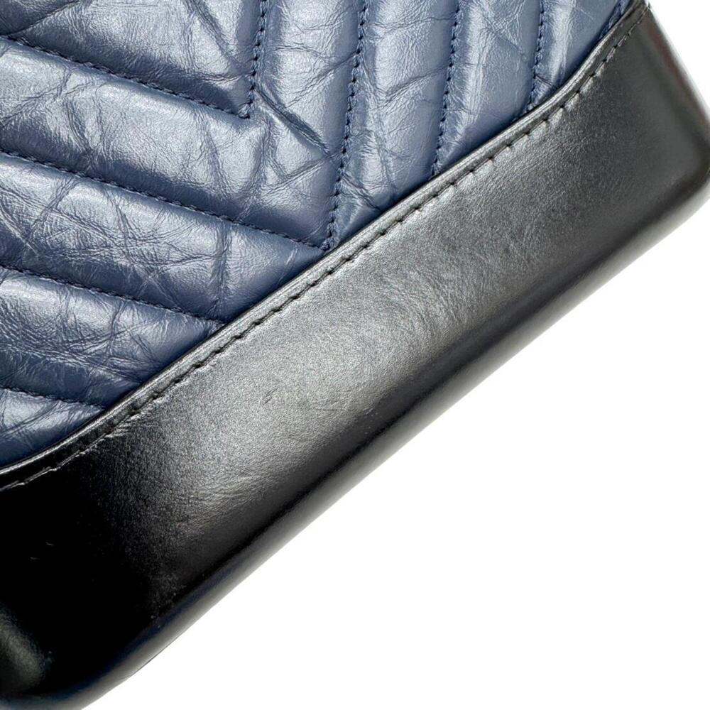 CHANEL Bag - Picture 10 of 14